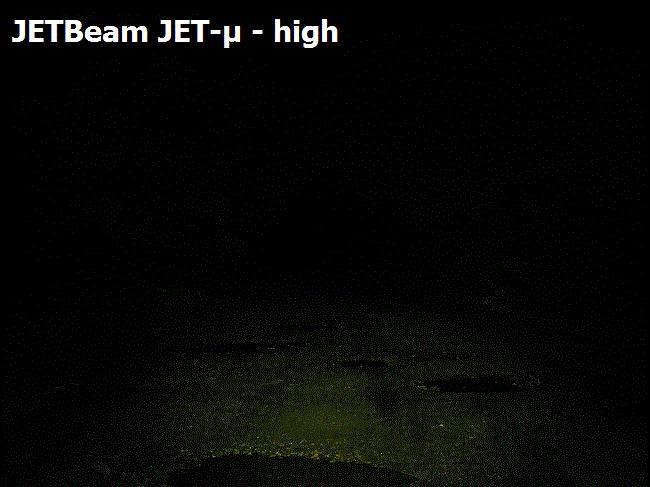 JetBeam JET-u modell fényeének összevetése az SK68 fényével.