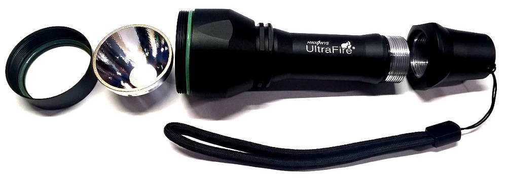 UltraFire 950LM szétbontva